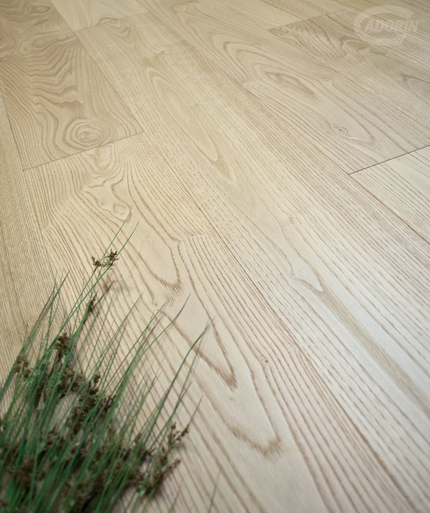 European bleached CHESTNUT - Brushed, natural oiled
