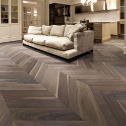 Chevron 45° parquet floor - American Walnut rough effect - 