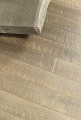 European Oak - Ivory Sand - Saw cutting