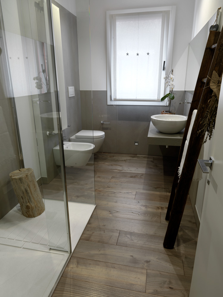 Weathered Chestnut - Brushed