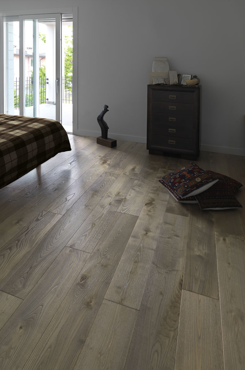 Weathered Chestnut - Brushed
