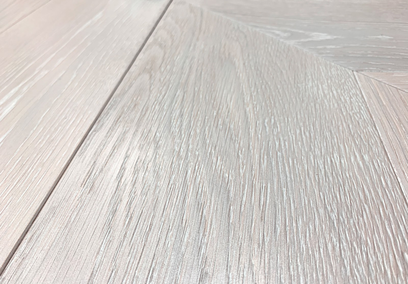WHITE GOLD DUST AND MOTHER OF PEARL OAK CHEVRON 45° - Brushed