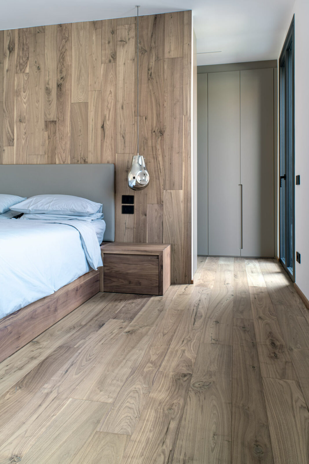 American Walnut Raw Effect