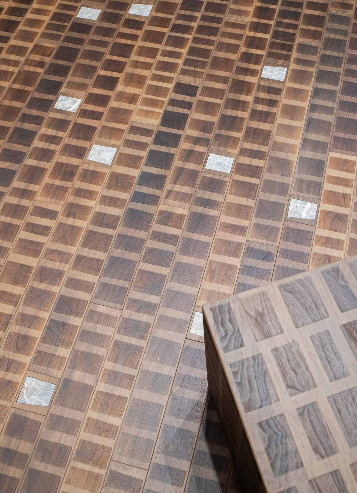 Palladium – Flaxseed finish